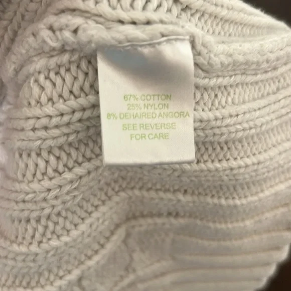 Lilly Pulitzer XL cable knit cardigan. - Picture 7 of 7